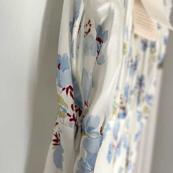 Dôen Florencia Dress in Bleu Frolicking Floral - Picture 7 of 10